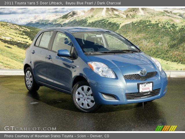 2011 Toyota Yaris 5 Door Liftback in Bayou Blue Pearl