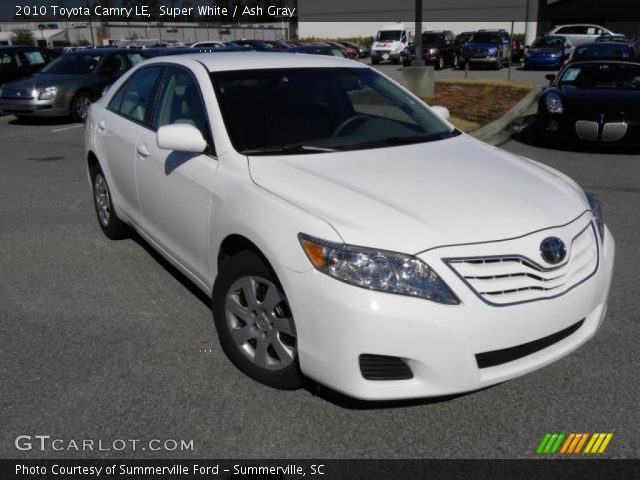 2010 Toyota Camry LE in Super White