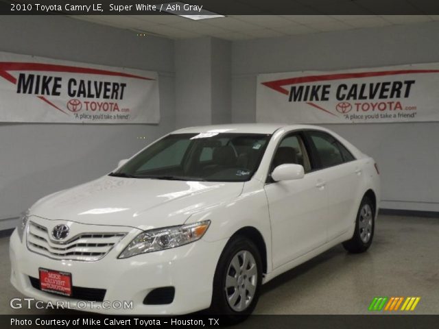 2010 Toyota Camry LE in Super White