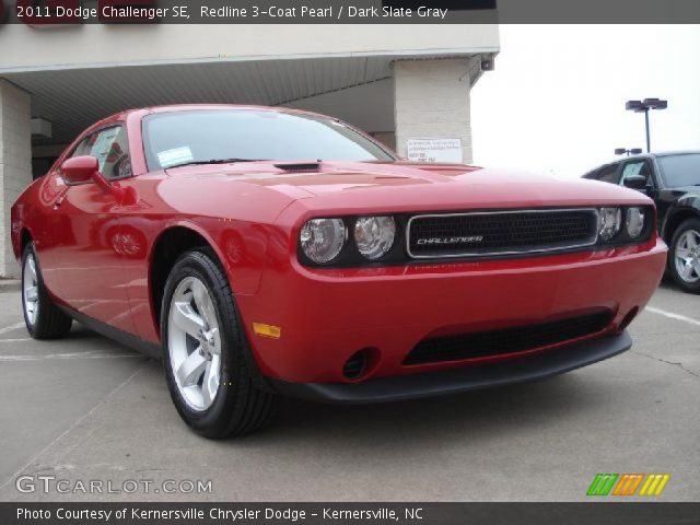 2011 Dodge Challenger SE in Redline 3-Coat Pearl