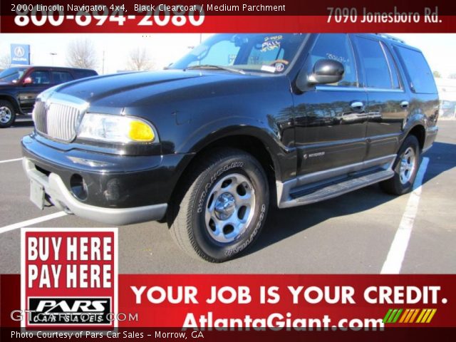 2000 Lincoln Navigator 4x4 in Black Clearcoat