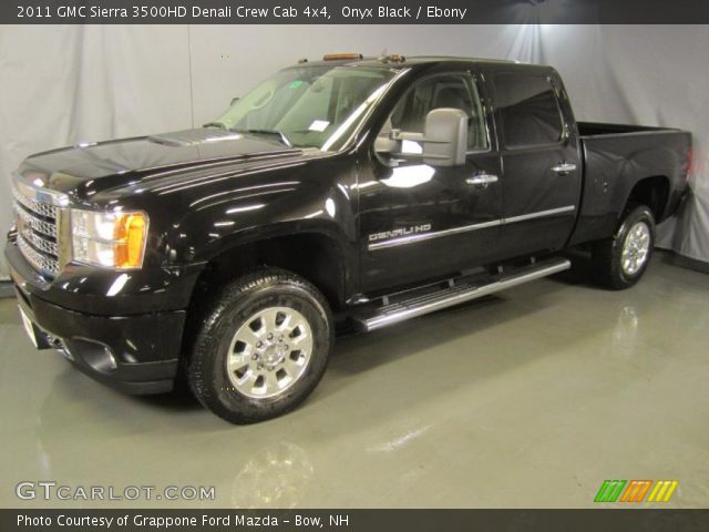 2011 GMC Sierra 3500HD Denali Crew Cab 4x4 in Onyx Black