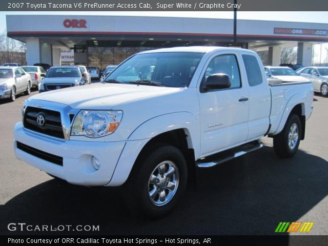 2007 Toyota Tacoma V6 PreRunner Access Cab in Super White