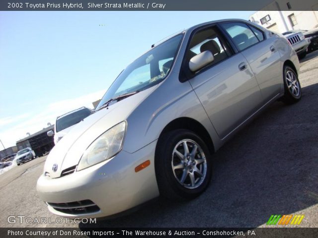2002 Toyota Prius Hybrid in Silver Strata Metallic