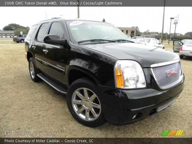 2008 GMC Yukon Denali AWD in Onyx Black