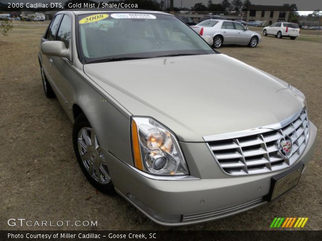 2008 Cadillac DTS  in Gold Mist