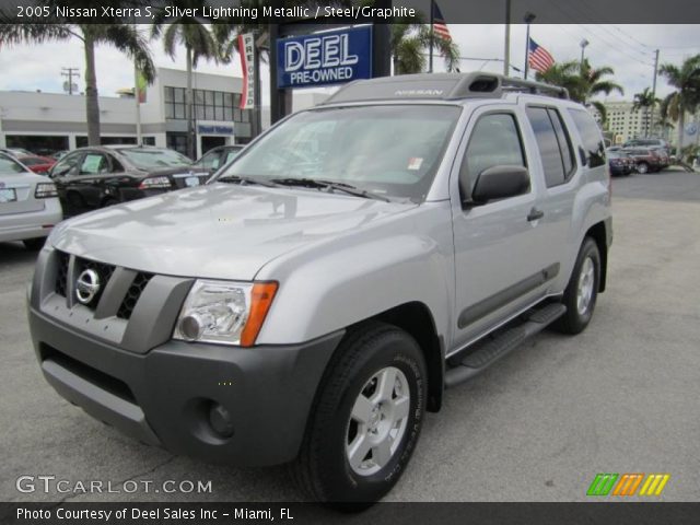 2005 Nissan Xterra S in Silver Lightning Metallic