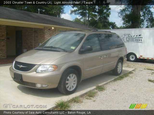 2003 Chrysler Town & Country LXi in Light Almond Pearl