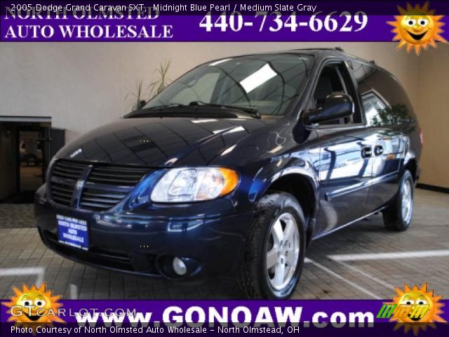 2005 Dodge Grand Caravan SXT in Midnight Blue Pearl