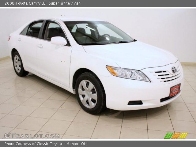 2008 Toyota Camry LE in Super White