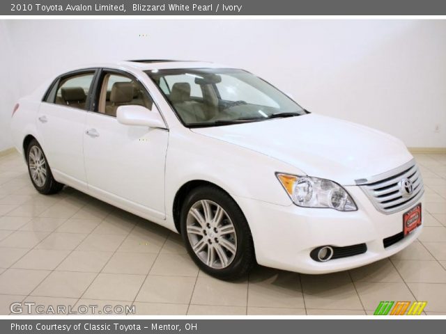 2010 Toyota Avalon Limited in Blizzard White Pearl