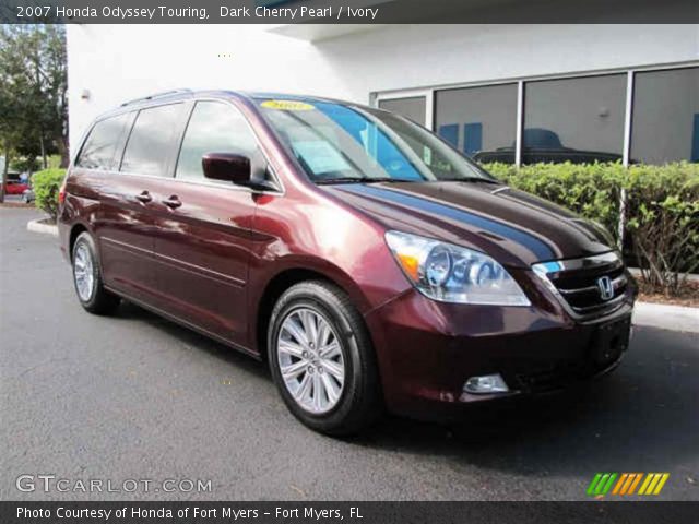 2007 Honda Odyssey Touring in Dark Cherry Pearl
