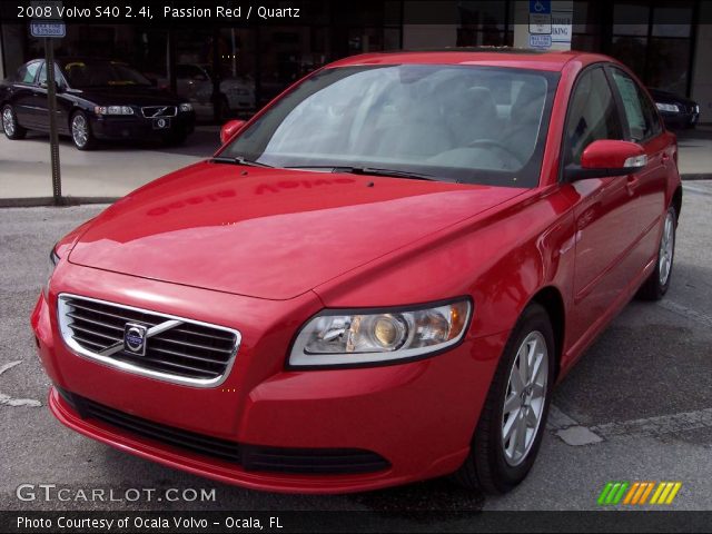 2008 Volvo S40 2.4i in Passion Red