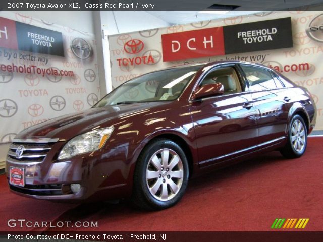 2007 Toyota Avalon XLS in Cassis Red Pearl