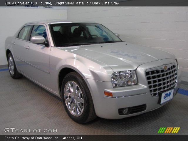 2009 Chrysler 300 Touring in Bright Silver Metallic