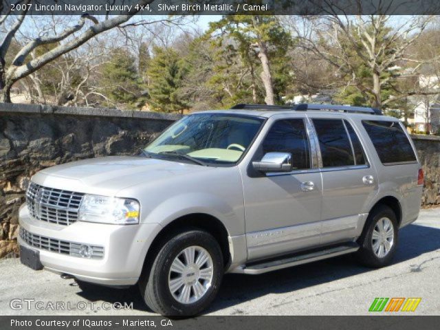 2007 Lincoln Navigator Luxury 4x4 in Silver Birch Metallic