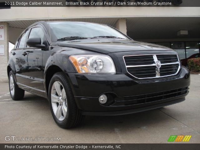 2011 Dodge Caliber Mainstreet in Brilliant Black Crystal Pearl