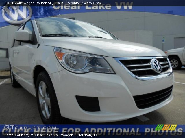 2011 Volkswagen Routan SE in Calla Lily White