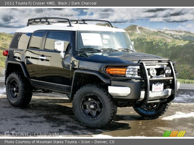 2011 Toyota FJ Cruiser 4WD in Black