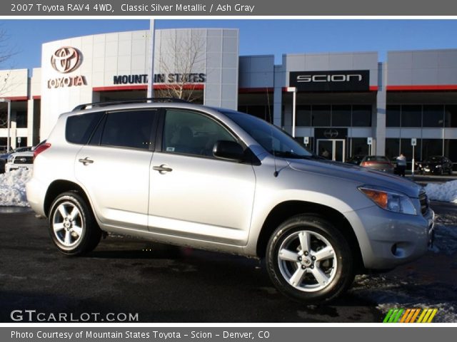 2007 Toyota RAV4 4WD in Classic Silver Metallic