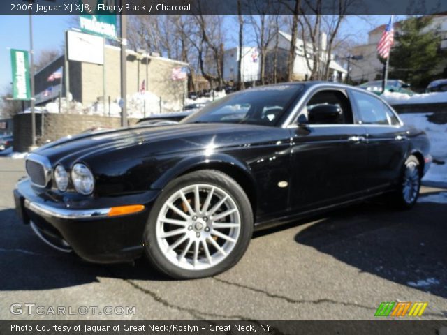 2006 Jaguar XJ XJ8 in Ebony Black