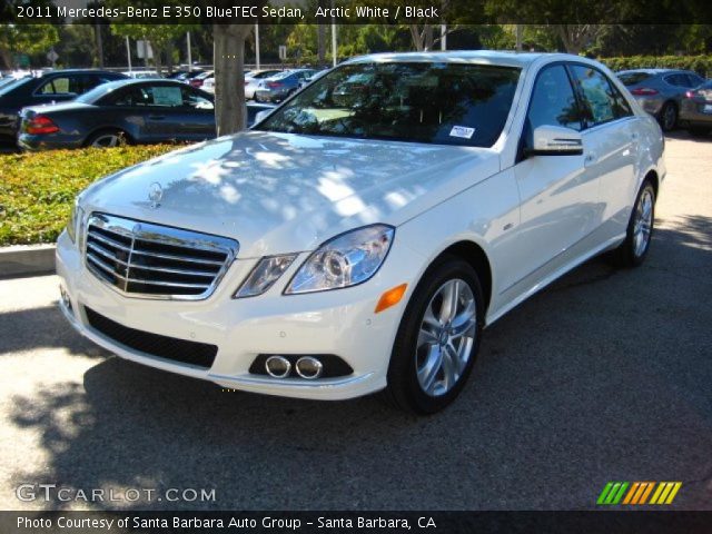 2011 Mercedes-Benz E 350 BlueTEC Sedan in Arctic White