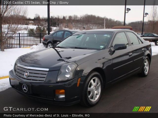 2005 Cadillac CTS Sedan in Blue Chip
