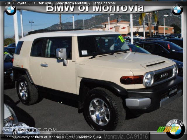 2008 Toyota FJ Cruiser 4WD in Sandstorm Metallic