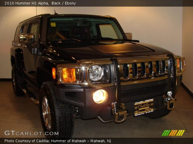 2010 Hummer H3 Alpha in Black