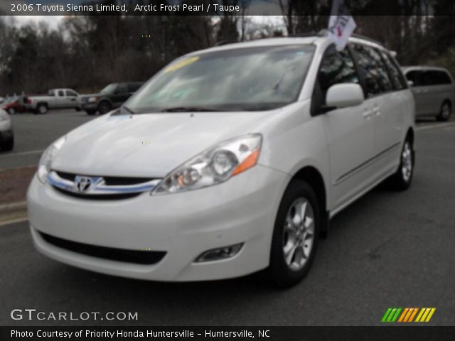 2006 Toyota Sienna Limited in Arctic Frost Pearl