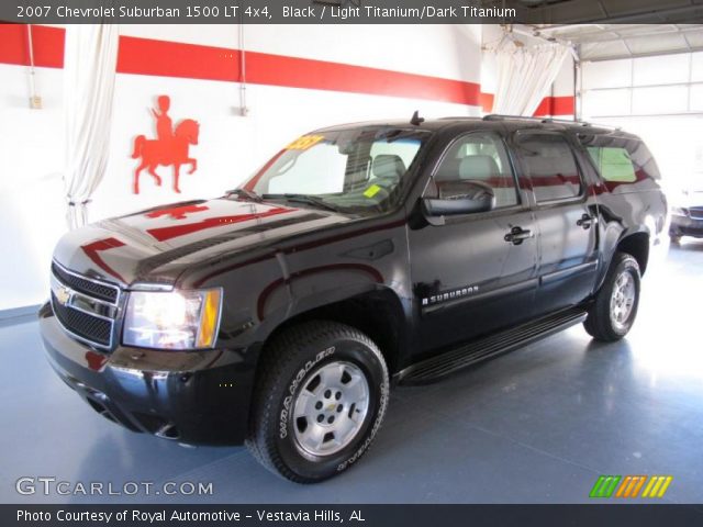 2007 Chevrolet Suburban 1500 LT 4x4 in Black