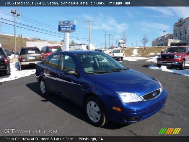 2006 Ford Focus ZX4 SE Sedan in Sonic Blue Metallic