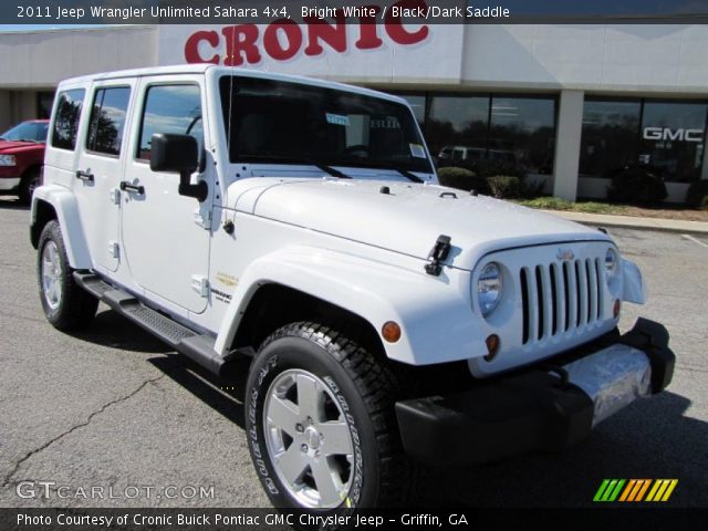 2011 Jeep Wrangler Unlimited Sahara 4x4 in Bright White