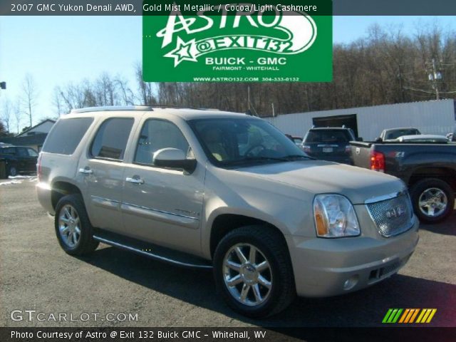 2007 GMC Yukon Denali AWD in Gold Mist Metallic