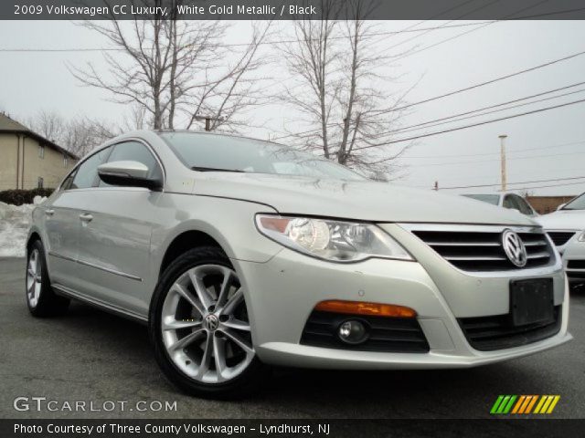2009 Volkswagen CC Luxury in White Gold Metallic