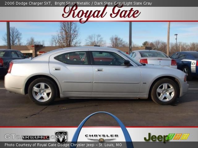 2006 Dodge Charger SXT in Bright Silver Metallic