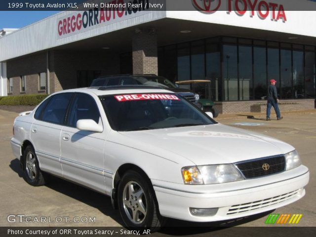 1999 Toyota Avalon XLS in White Diamond Pearl