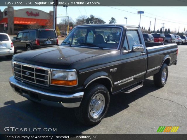 1997 Ford F250 Regular Cab in Black