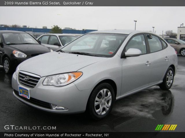 2009 Hyundai Elantra GLS Sedan in Quicksilver