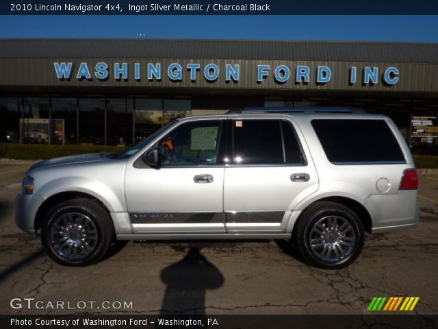 2010 Lincoln Navigator 4x4 in Ingot Silver Metallic