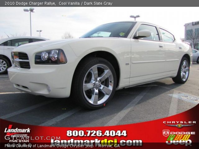 2010 Dodge Charger Rallye in Cool Vanilla