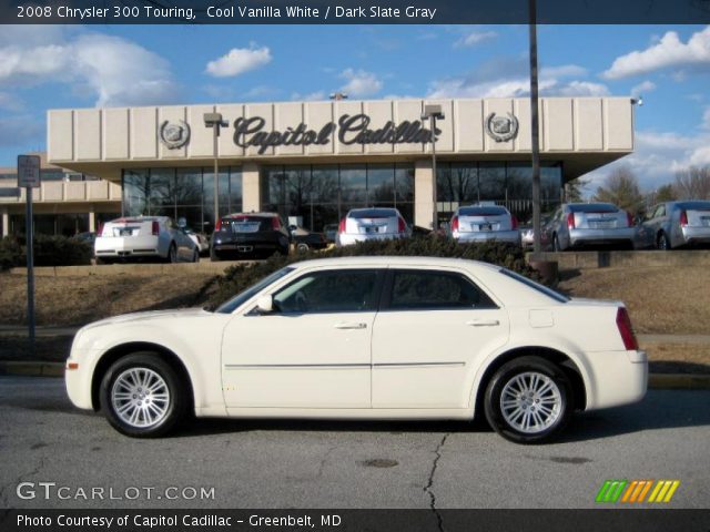 2008 Chrysler 300 Touring in Cool Vanilla White