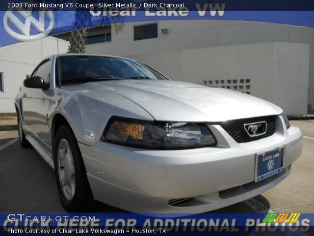 2003 Ford Mustang V6 Coupe in Silver Metallic