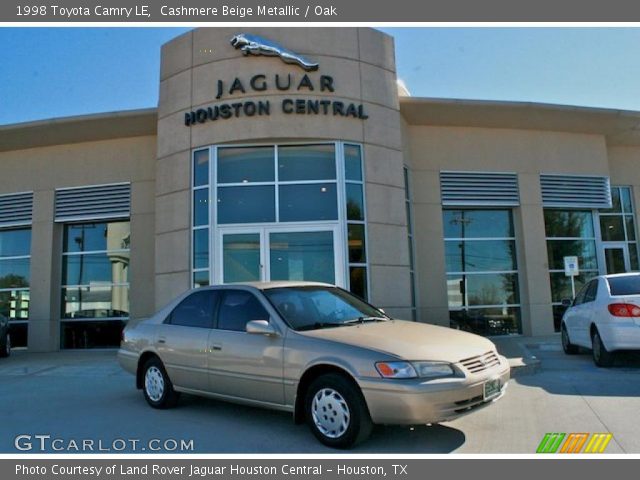 1998 Toyota Camry LE in Cashmere Beige Metallic