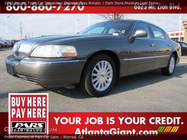 2003 Lincoln Town Car Signature in Charcoal Grey Metallic