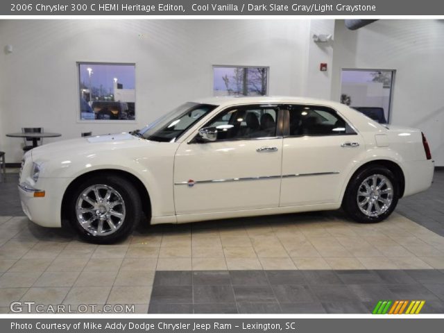 2006 Chrysler 300 C HEMI Heritage Editon in Cool Vanilla