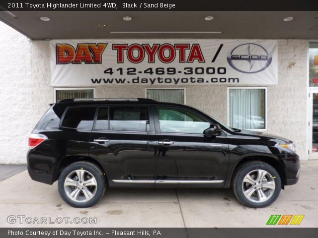 2011 Toyota Highlander Limited 4WD in Black