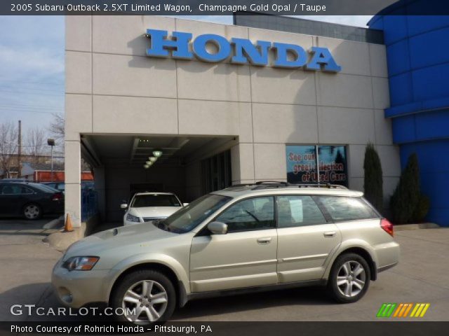 2005 Subaru Outback 2.5XT Limited Wagon in Champagne Gold Opal