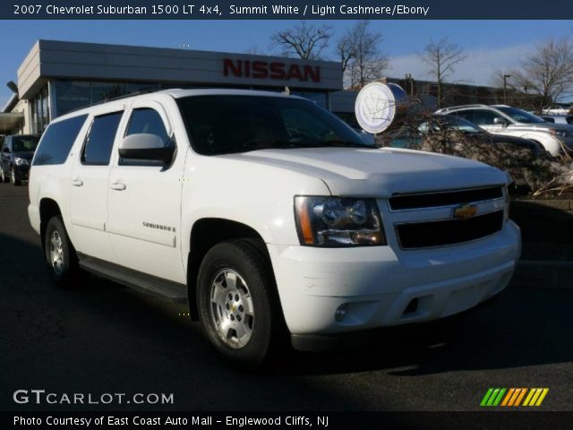 2007 Chevrolet Suburban 1500 LT 4x4 in Summit White