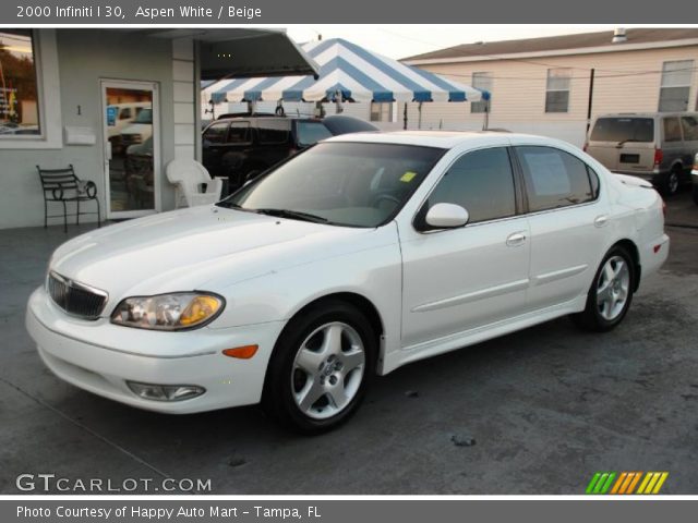 2000 Infiniti I 30 in Aspen White